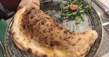 Salotto Miravalle food