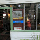 Pizza Kebab Aladin outside