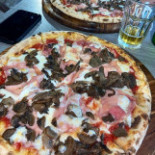 Pizzeria La Luna Nourriture