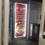 Pizzeria La Luna Extérieur