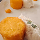 Osteria Monelli food