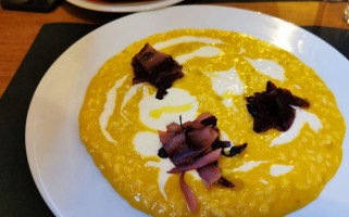 Osteria Monelli food