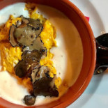Osteria Monelli food