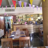 Pizzeria Sea Gull's Beach inside