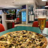 Pizzeria Cantina Fredda Dentro