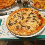 Pizzeria Cantina Fredda Comida