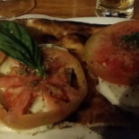 Aequa Pizzeria food