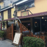 Coyote Pub Paninoteca outside