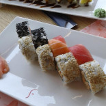 Shi's Comida