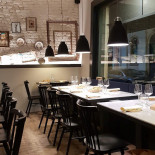 La Drogheria inside