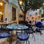 Garzadori outside
