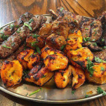 Kamal Sapori Dell'asia Comida