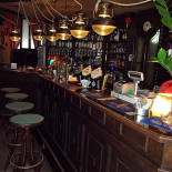 Old Pub Dentro