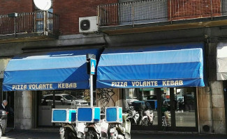 Pizza Volante Kebab Verona outside