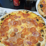 Pizzeria Corso Garibaldi, Viareggio Cibo