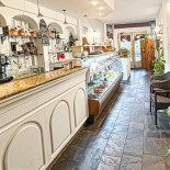 Da Benedetta À l'intérieur