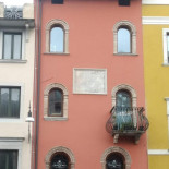Speziaria Pei Sani outside
