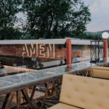 A.m.e.n Extérieur
