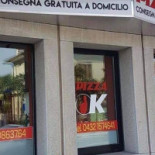 Pizza Ok Exterior