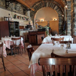 Cuma Valmadrera À l'intérieur