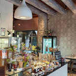 Caffè Commercio À l'intérieur