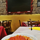 Osteria Tanta Robba food