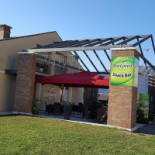Locco Exterior