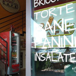 Baker Easy Café Exterior