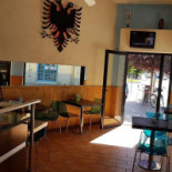 Kebab Grill Da Indrit. À l'intérieur
