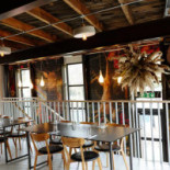 Pizzeria Al Cancello inside
