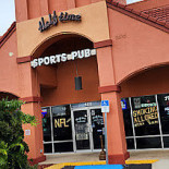 Manicali Se.rist Exterior