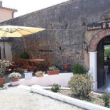 Trattoria Il Rustico Exterior