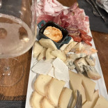 Malgra' Vinosteria In Rivarolo food
