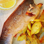 Malgra' Vinosteria In Rivarolo food