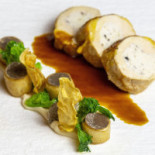 Villa Giade Comida