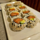 Sushi Miyako Comida