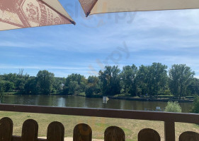 Casa Della Pizza outside