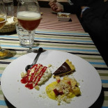 Caciosteria Comida