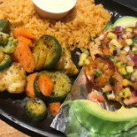Mio Sushi Living Comida