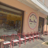 Gelateria Bon Bon outside
