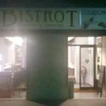 Bistrot Wine outside