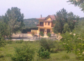 Cascina Del Tartufo outside