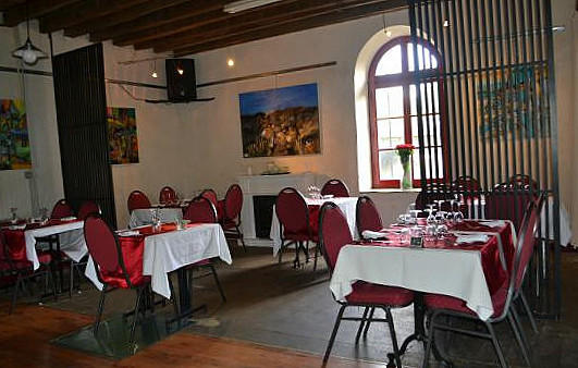 Cinema Caffè Lanteri À l'intérieur