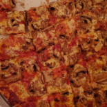 Il Solito Posto Nourriture