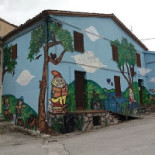 Lanterna Blu Exterior