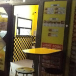 Small Pizza À l'intérieur