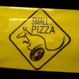Small Pizza Logo