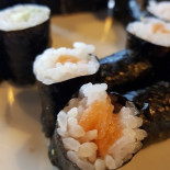 I Mo Sushi Comida