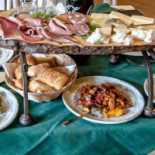 Luni's Cafe Nourriture