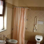 Is Janas À l'intérieur